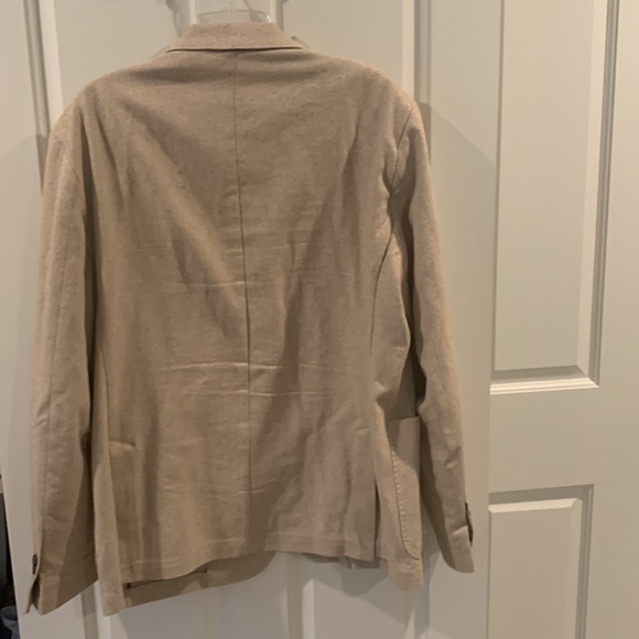 Mens cotton/linen sport coat. Size 60. Beige. Made and purchased in Italy. - Picture 2 of 5